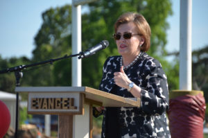 2016-06.08b President Carol Tayor
